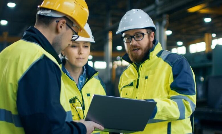 Boosting Workplace Safety and Comfort with Custom Workwear